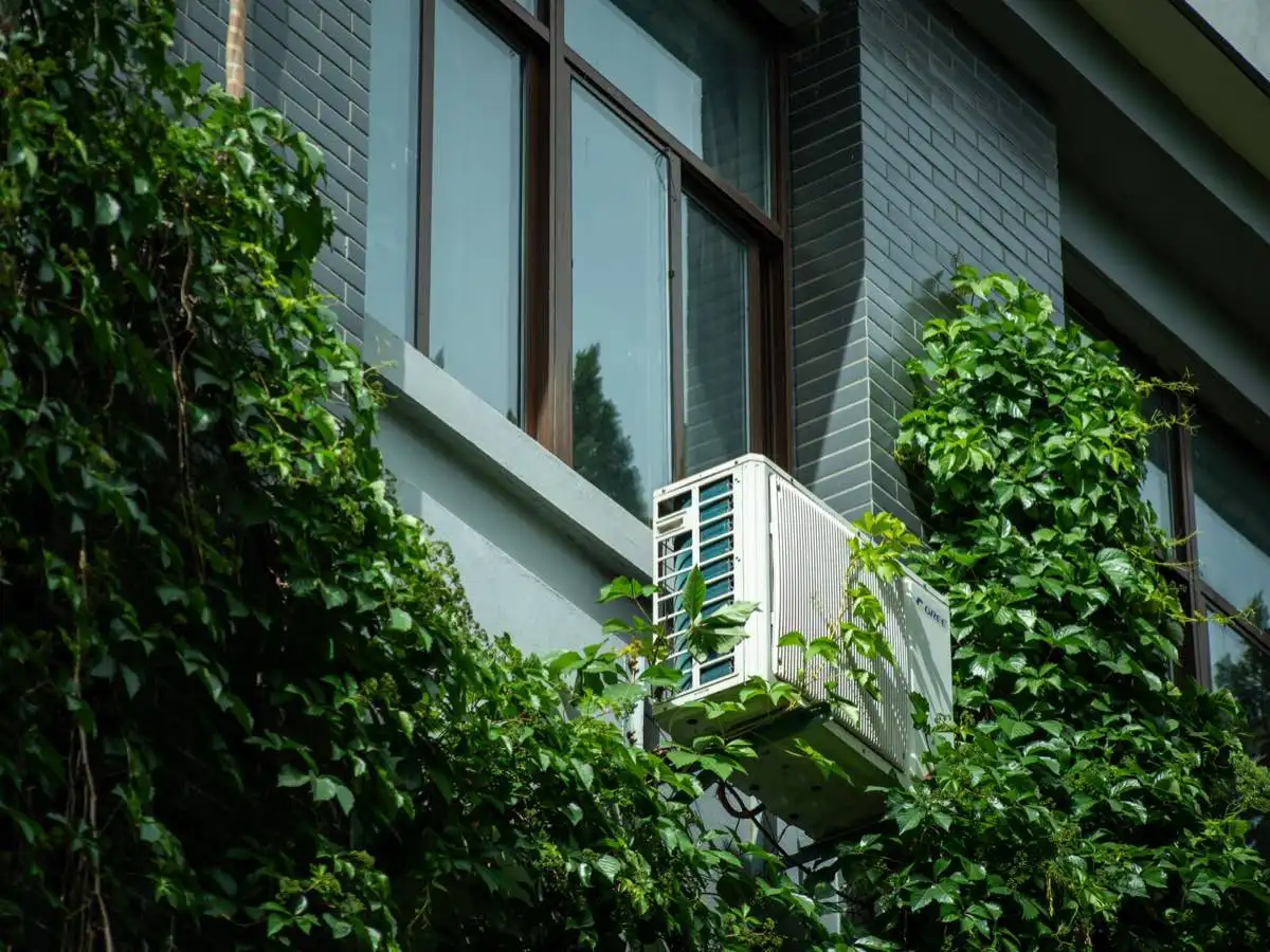 Energy-Efficient Windows and Low-E Glass in Irvine, CA